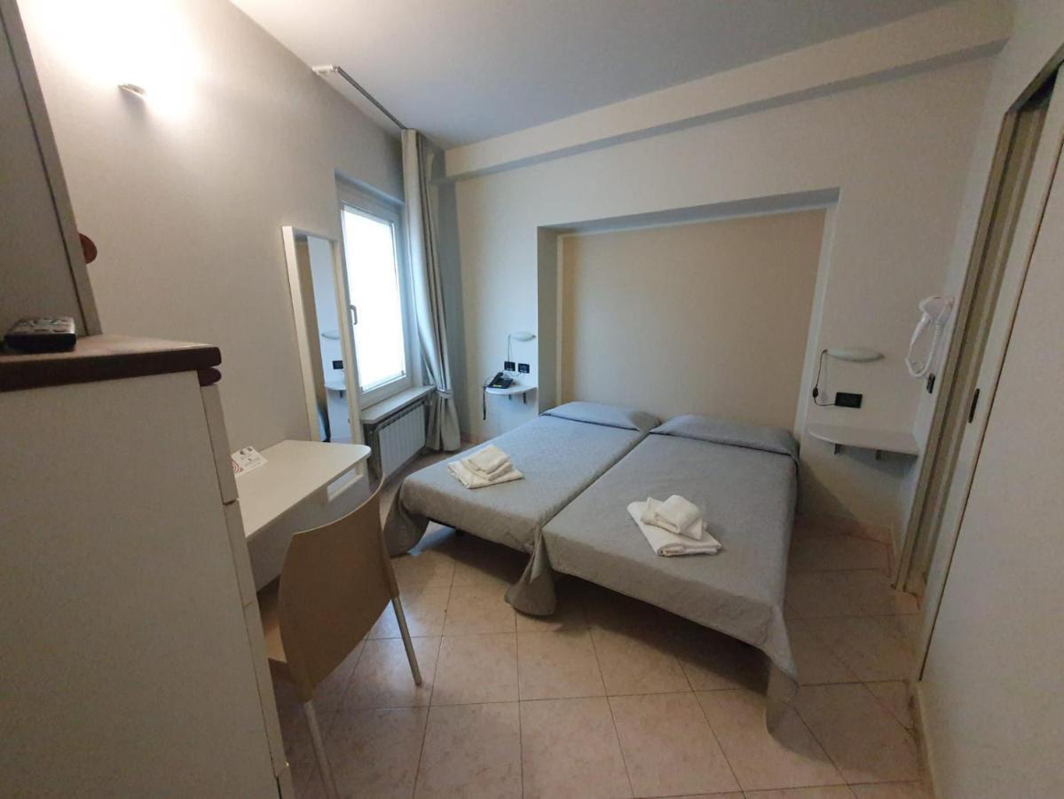 Hotel Cumili Capo di Ponte Ngoại thất bức ảnh