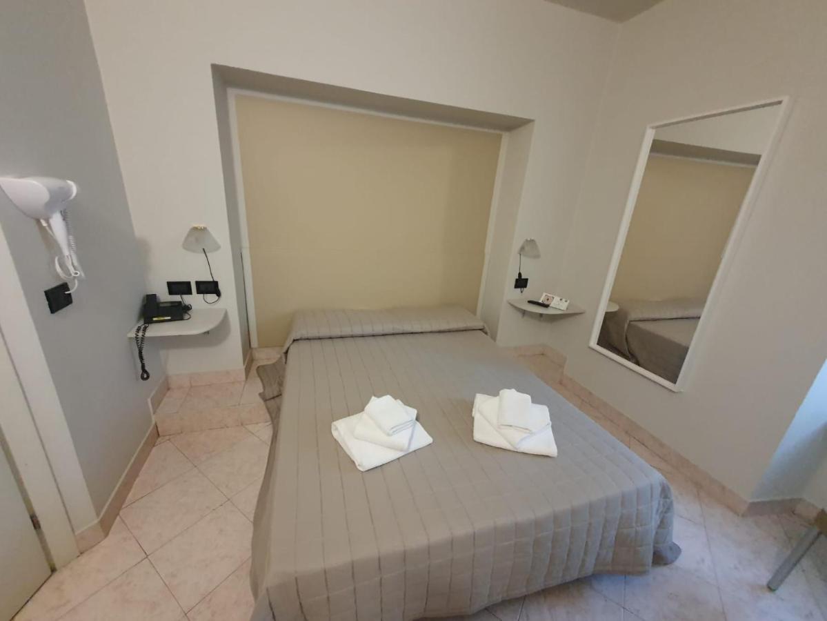 Hotel Cumili Capo di Ponte Ngoại thất bức ảnh