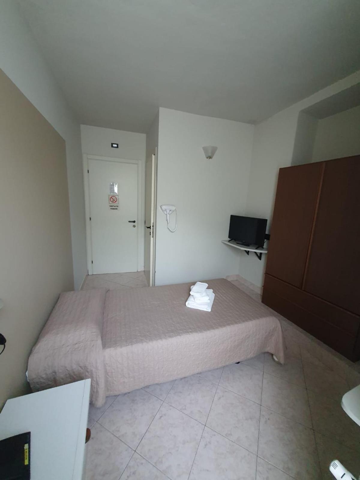 Hotel Cumili Capo di Ponte Ngoại thất bức ảnh